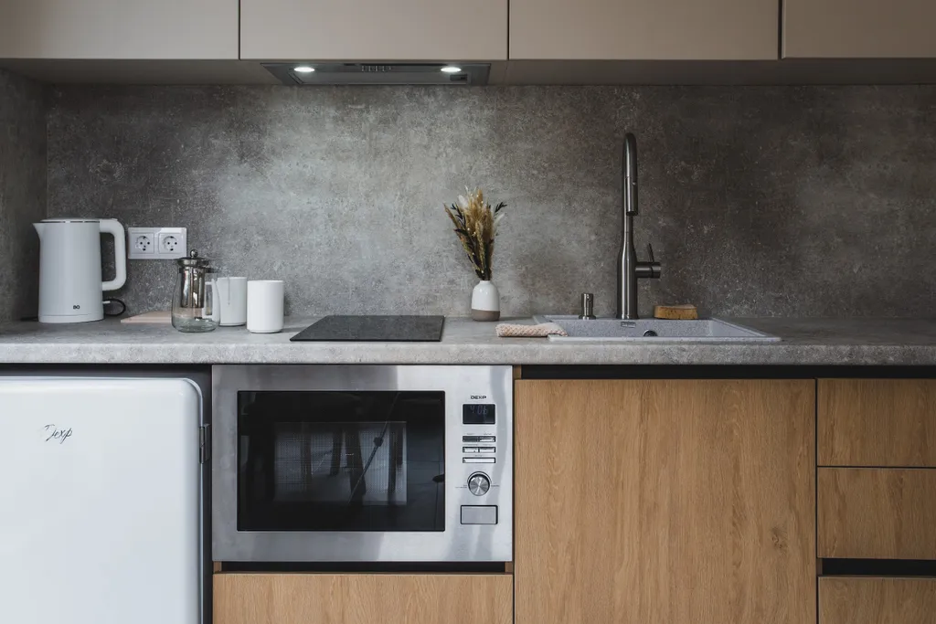 1-е апартаменты с видом на горы и бассейном