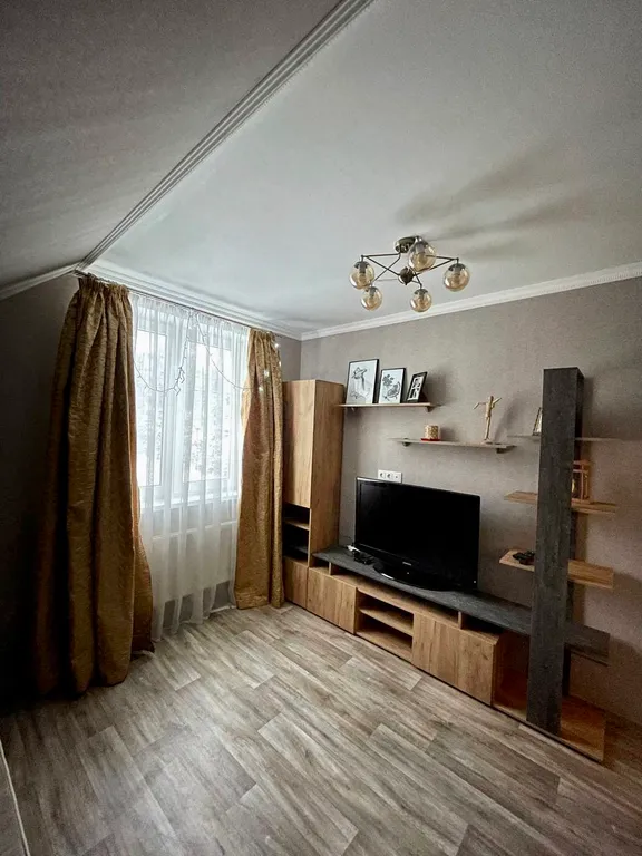 Коттедж Уютный домик в лесу — Дубровки