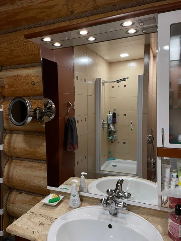 Отдельно стоящий коттедж премиум класса в сосновом бору