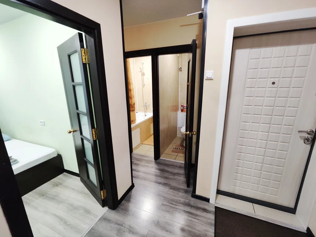 Квартира в историческом районе города с 2 отдельными спальнями