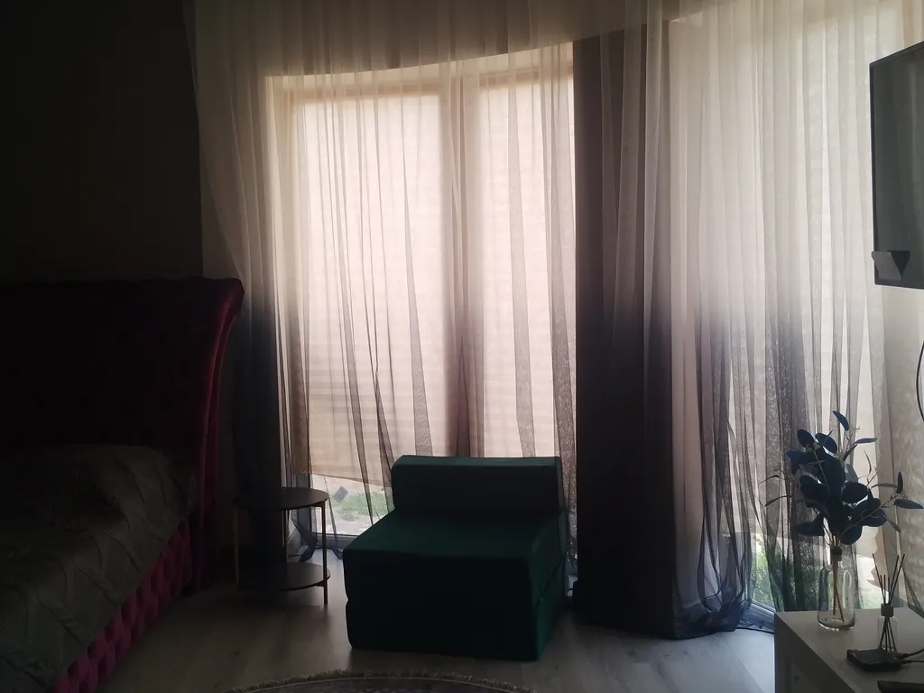 Домик у каньона