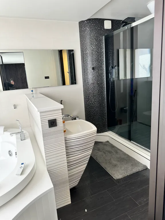 Люкс с видом на Ангару