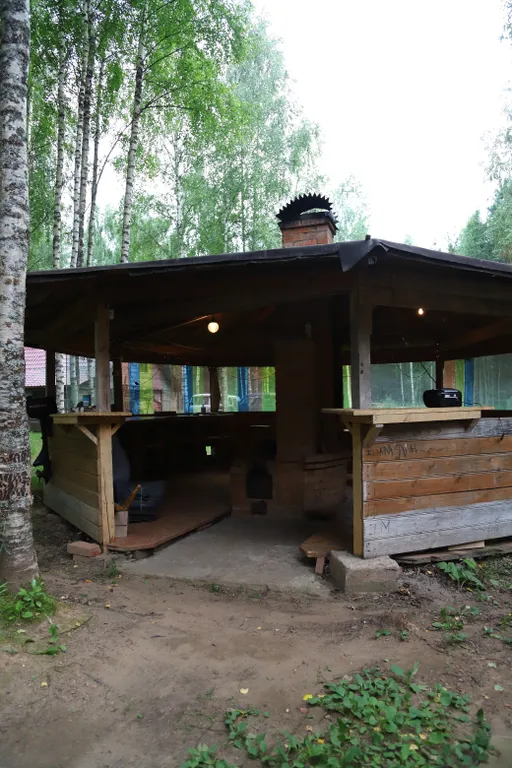 Люкс с камином рядом с рекой Волга в лесу