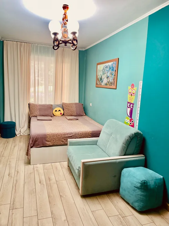 Комфортная квартира близ питьевой галереи