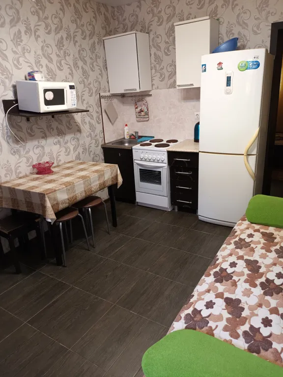 Квартира с отдельным двориком