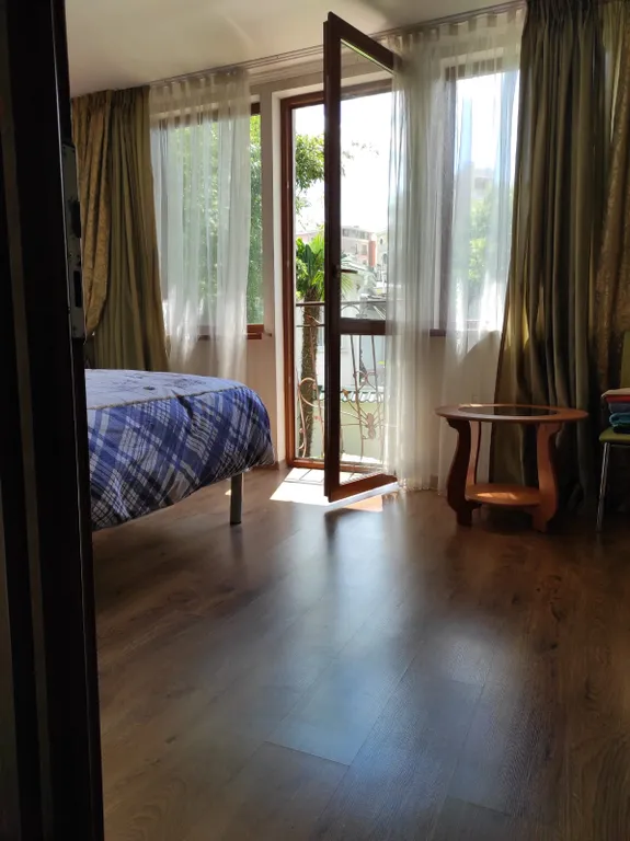 Коттедж 4-комнатный Дом — Ялта