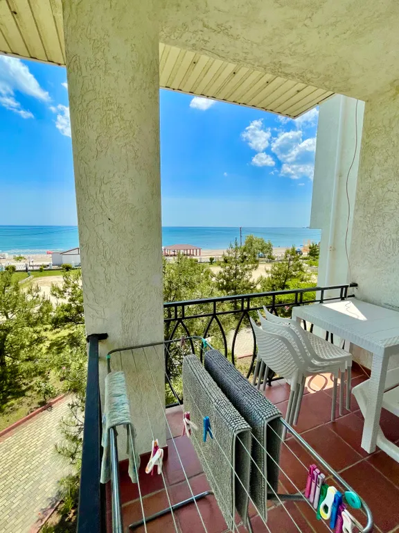 Апартаменты на первой линии с открытым балконом и видом на пляж