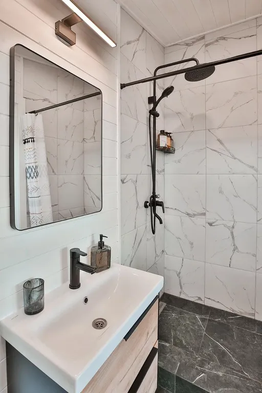 Скандик дом в Хохловке