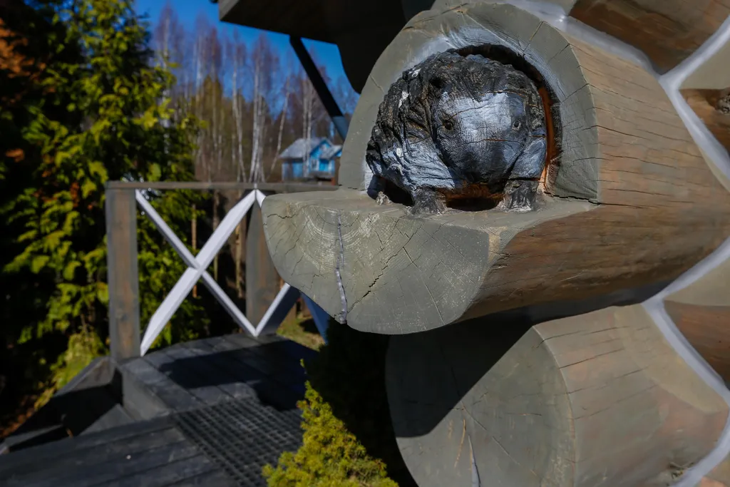 Лакшери изба