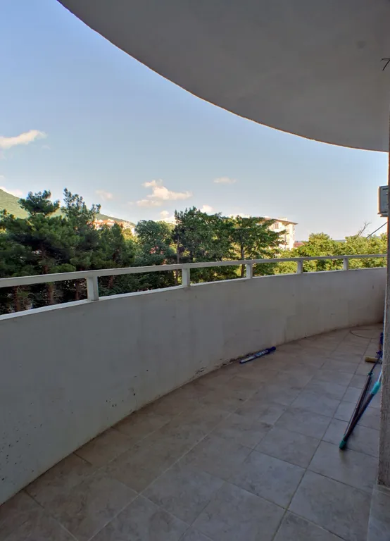 Апартаменты с террасами и красивым видом