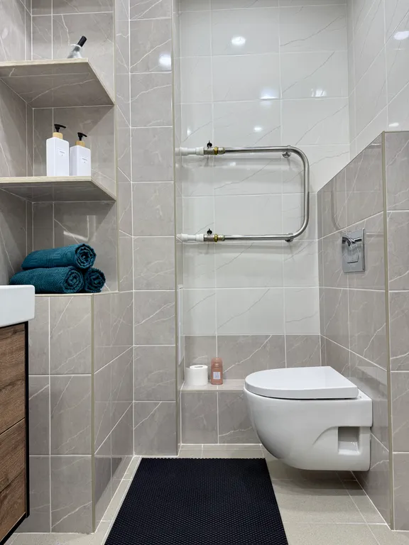 Студия со свежим ремонтом и фантастическим видом