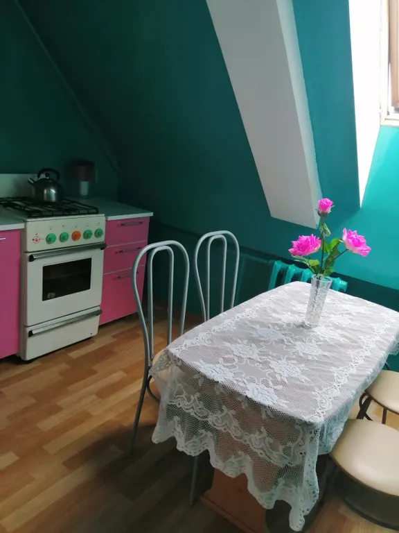 Просторная кв-ра в центральном районе со своей закрытой территорией