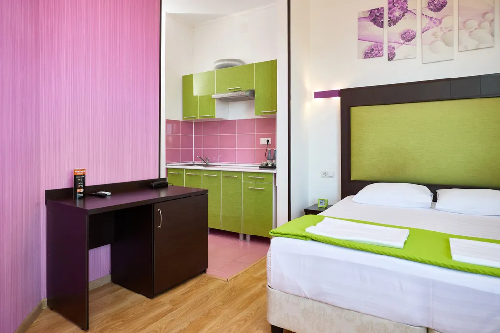 Эконом семейный плюс без балкона