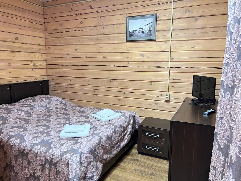 Коттедж с баней и беседкой у Вотчины Деда Мороза