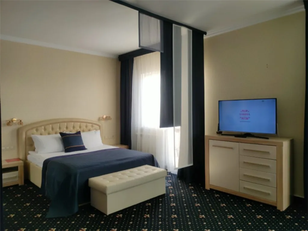 Джуниор сюит с панорамным видом на море (корп.С)