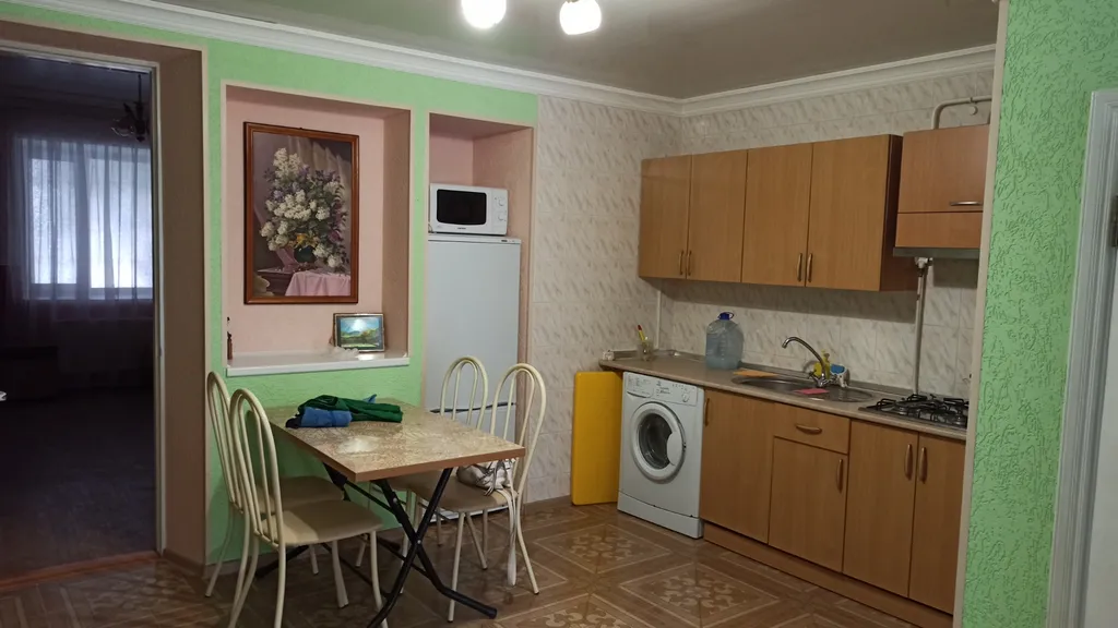 Квартира Однокомнатная квартира в общем дворе — Евпатория