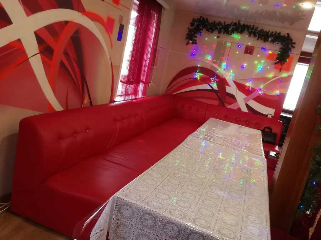 Коттедж в Красном стиле