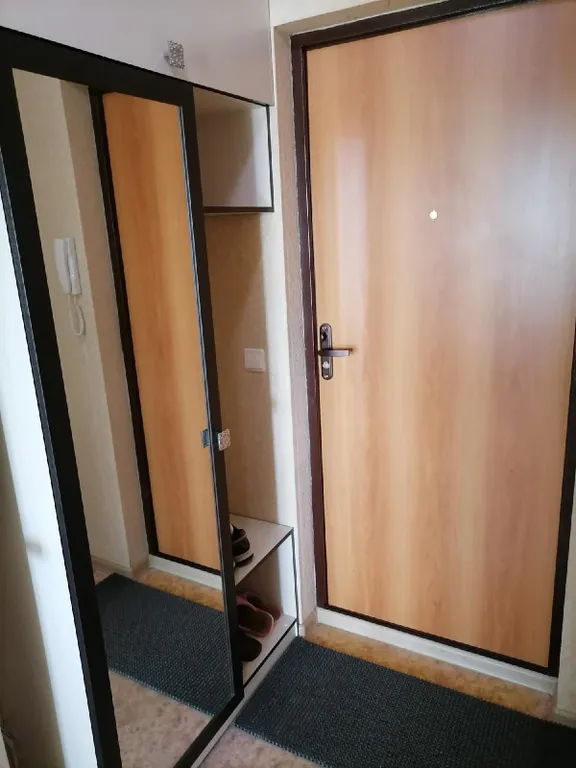 Квартира студия около ТЦ Петровского