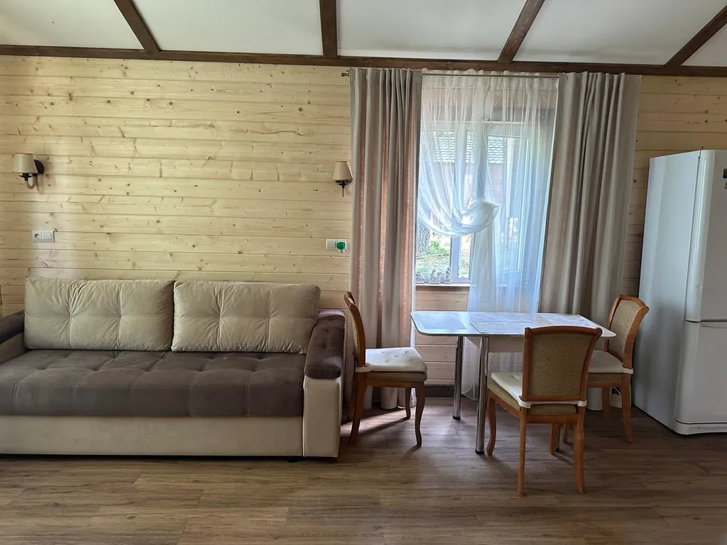 Коттедж Уютный 3-комнатный домик на берегу залива — Казань