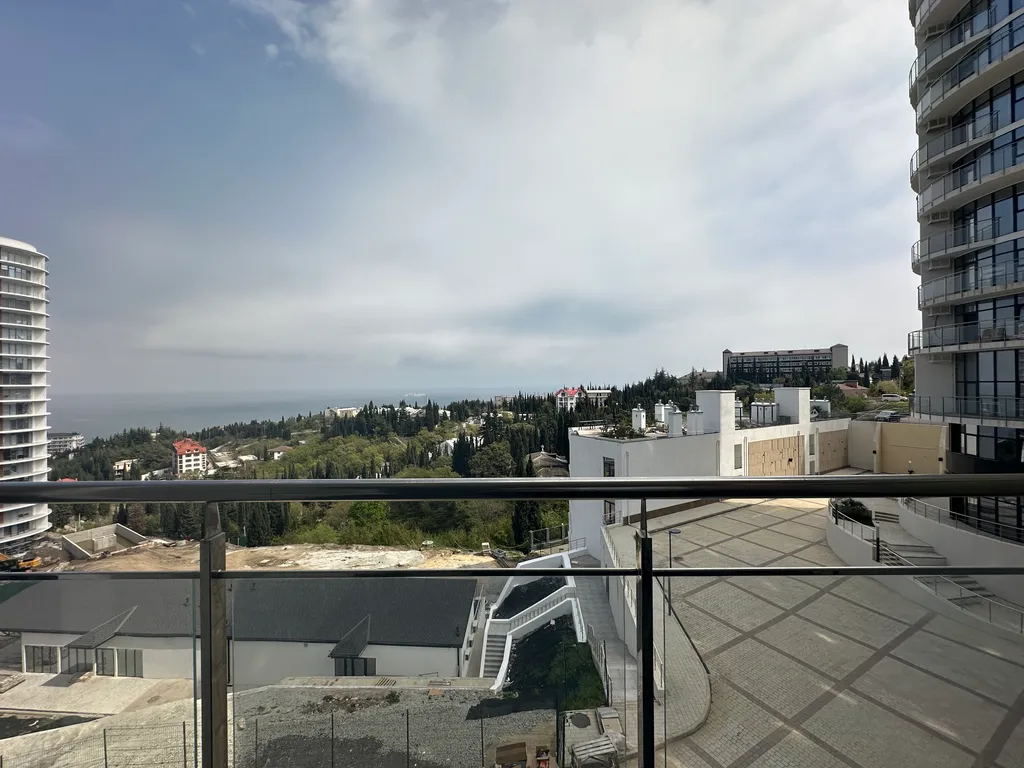 Дизайнерская студия LS-HI-TECH RELAX  с видом на море