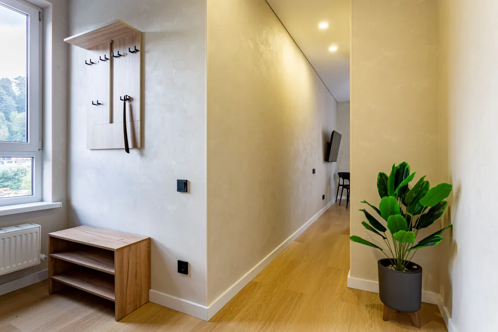 Просторная студия с дизайнерским ремонтом