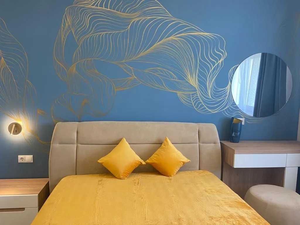 Современная дизайнерская квартира в центре города