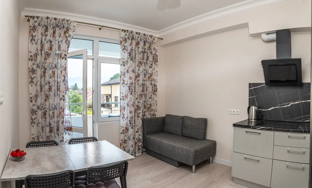 Апартамент возле олимпийского парка с видом на горы