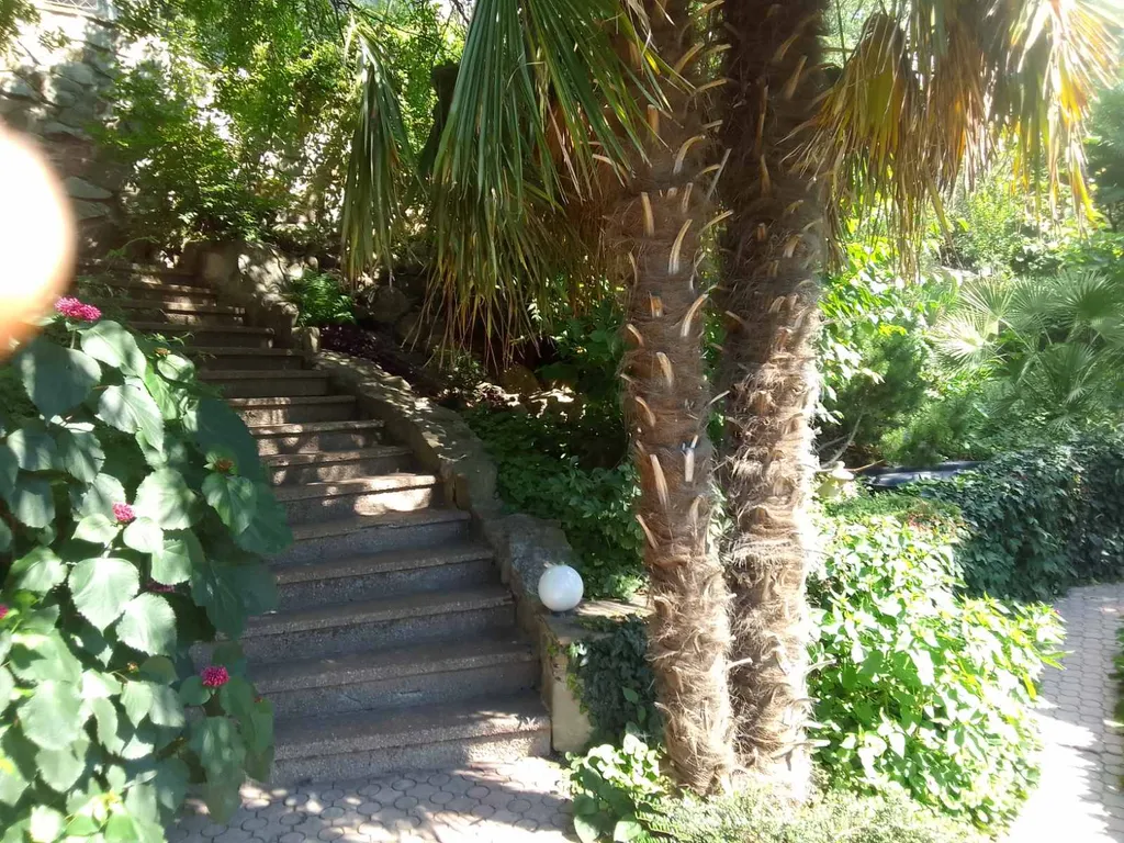 5-комнатный Дом