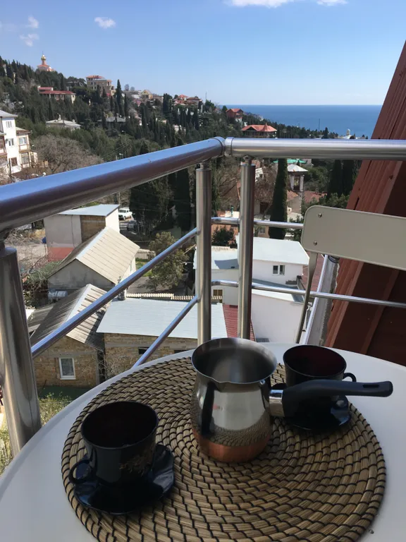 Видовая студия на мансарде под горой Кошка