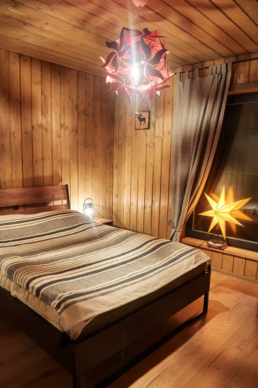 Коттедж Коттедж на берегу реки — Хотнежа