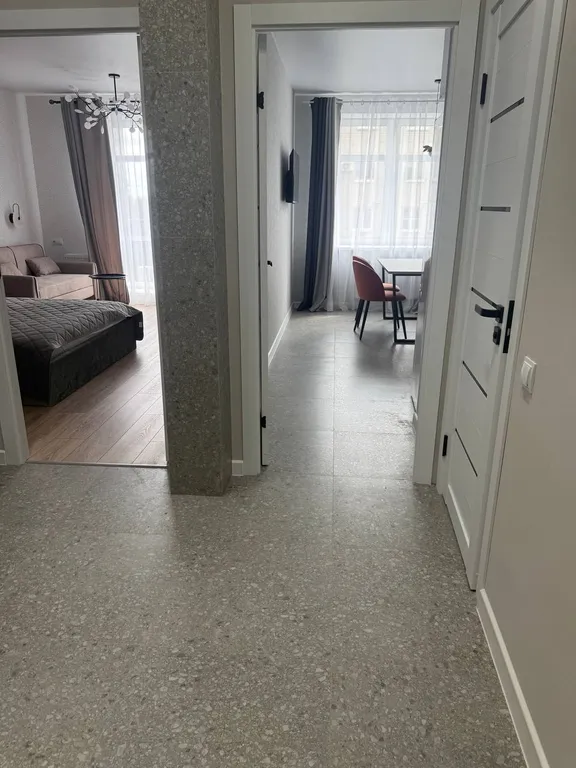 Новая просторная  квартира с дизайнерским ремонтом в центре Ярославля