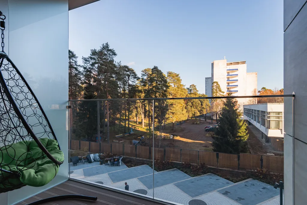 Уютная студия с бассейном 323