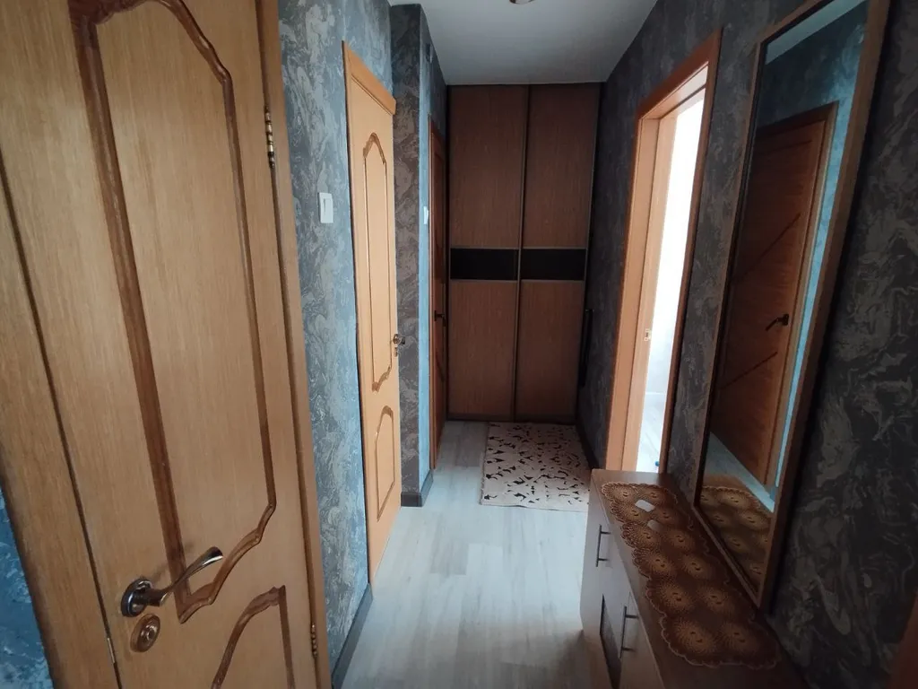 Уютная двухкомнатная квартира в центре села