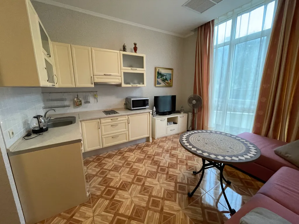 Квартира Квартира Студия на берегу моря в живописной бухте Ласпи для семьи 2 взр+ реб. — Севастополь