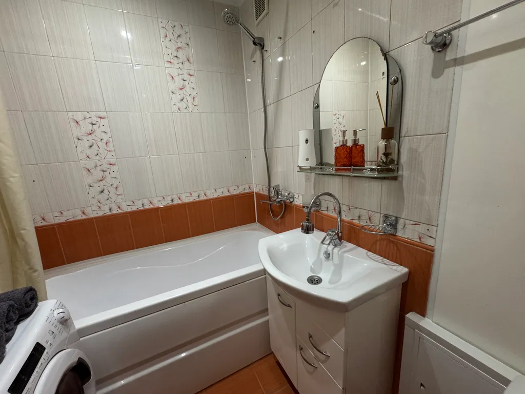 Уютная двухкомнатная квартира в 3 минутах ходьбы от центра города