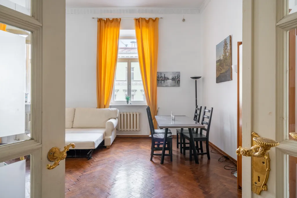 Квартира Квартира 3 минуты до Исаакия и Дворцовой, до 6 гостей — Санкт-Петербург