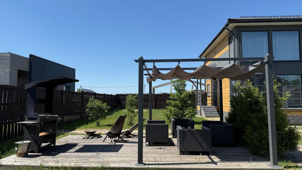 Коттедж Большой семейный дом с панорамными окнами у леса и озера — Семеновское