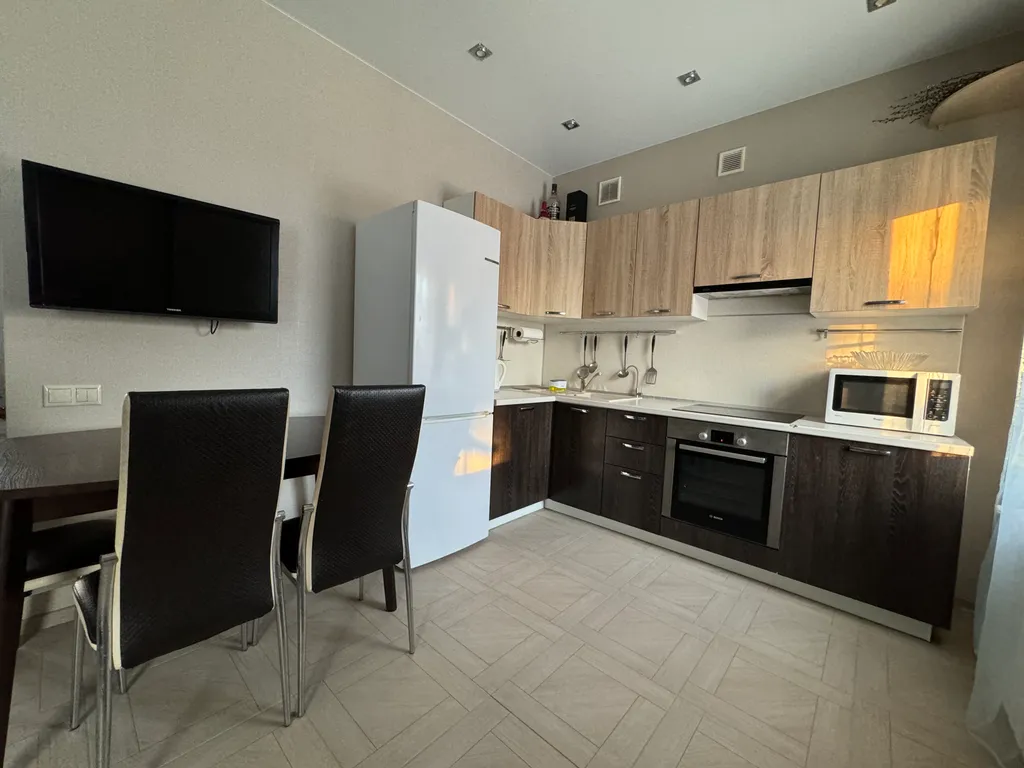 Уютный двухэтажный дом около реки Сок с пляжами