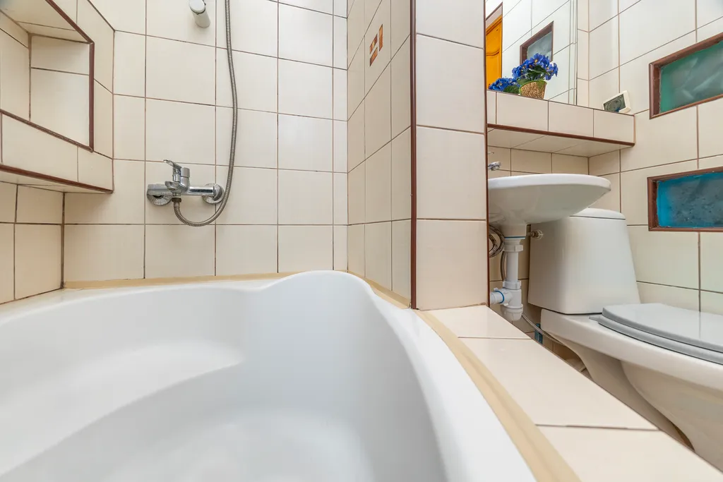 Квартира Двухкомнатная квартира на Пятой линии с изолированными комнатами — Калининград