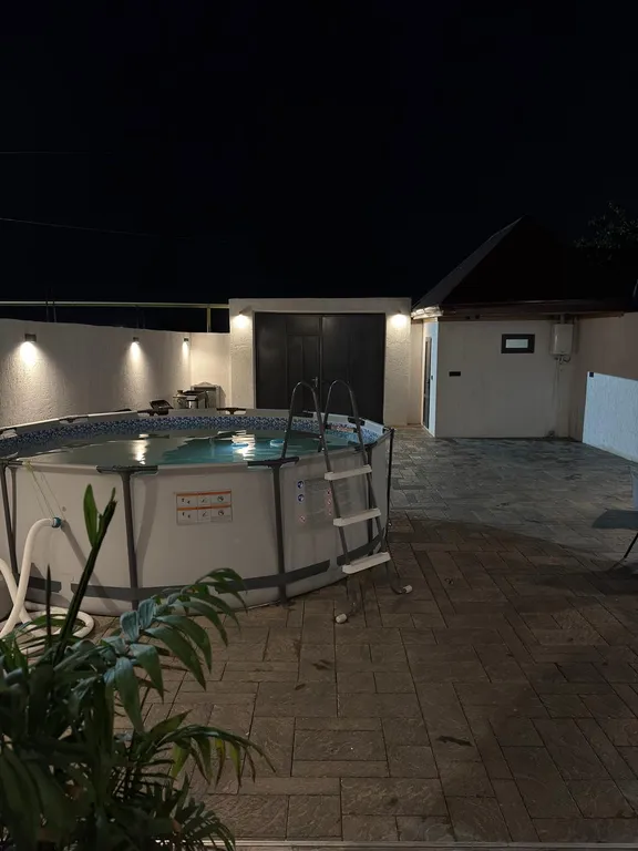 Дом рядом с морем