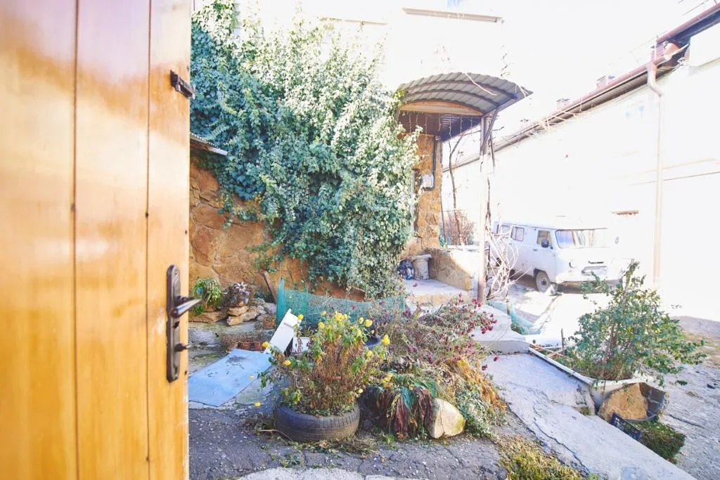 Коттедж Коттедж Бюджетное уютное жилье в центре города — Кисловодск