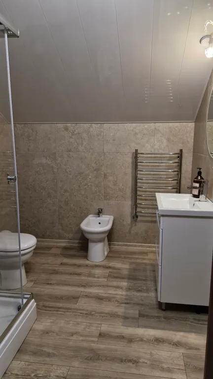 Дом с баней и парковкой