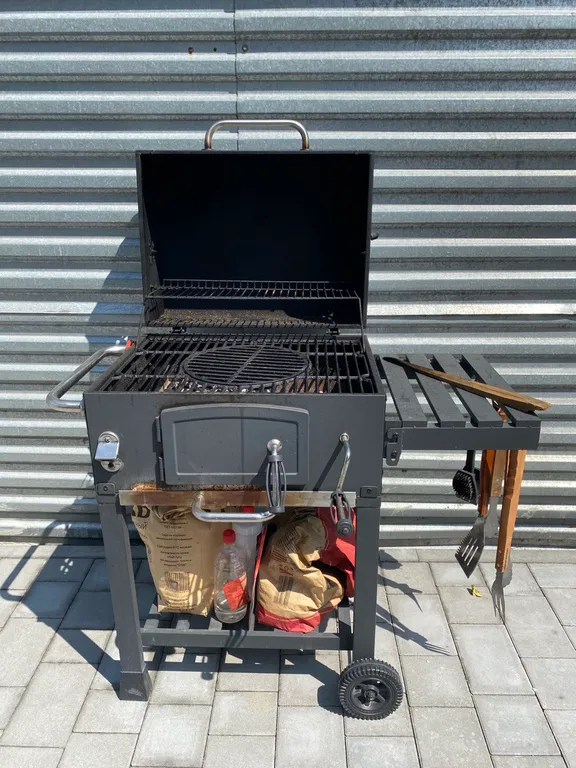 Дом с террасой и барбекю в историческом центре города