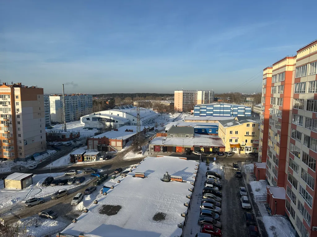 Светлая, уютная 2-комнатная квартира с отдельной детской комнатой