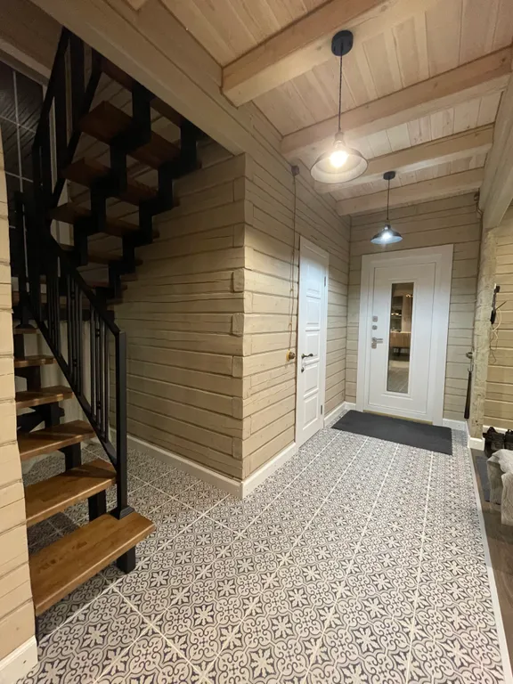 Гостевой дом Добрый Филин с большим летним бассейном и кондиционерами