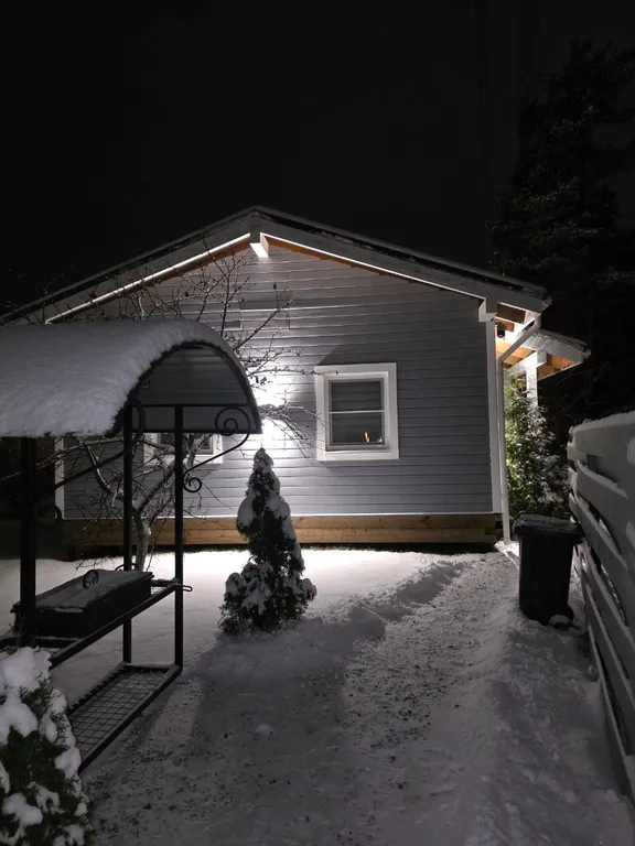 Гостевой двухкомнатный дом South lane.