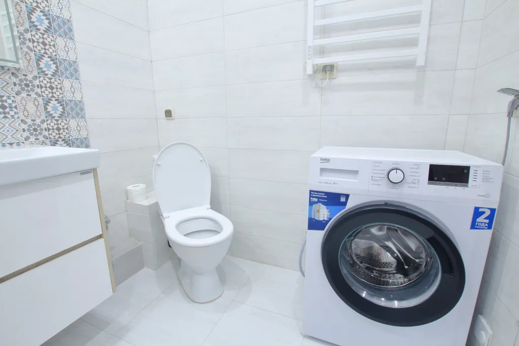 Метро Родина