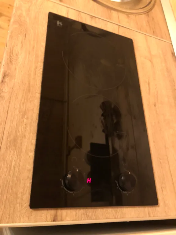 Домики-шале с видом на сосновый лес