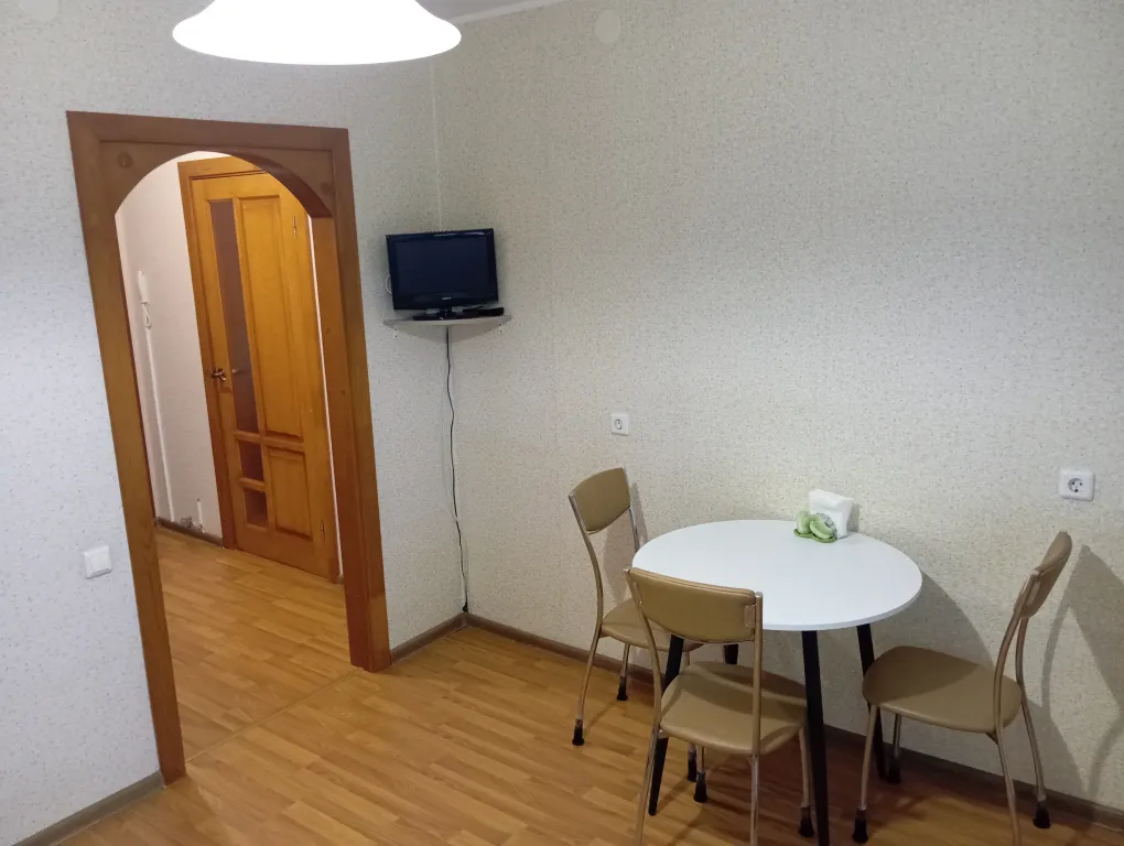 Однушка в новом доме рядом с жд и автовокзалом