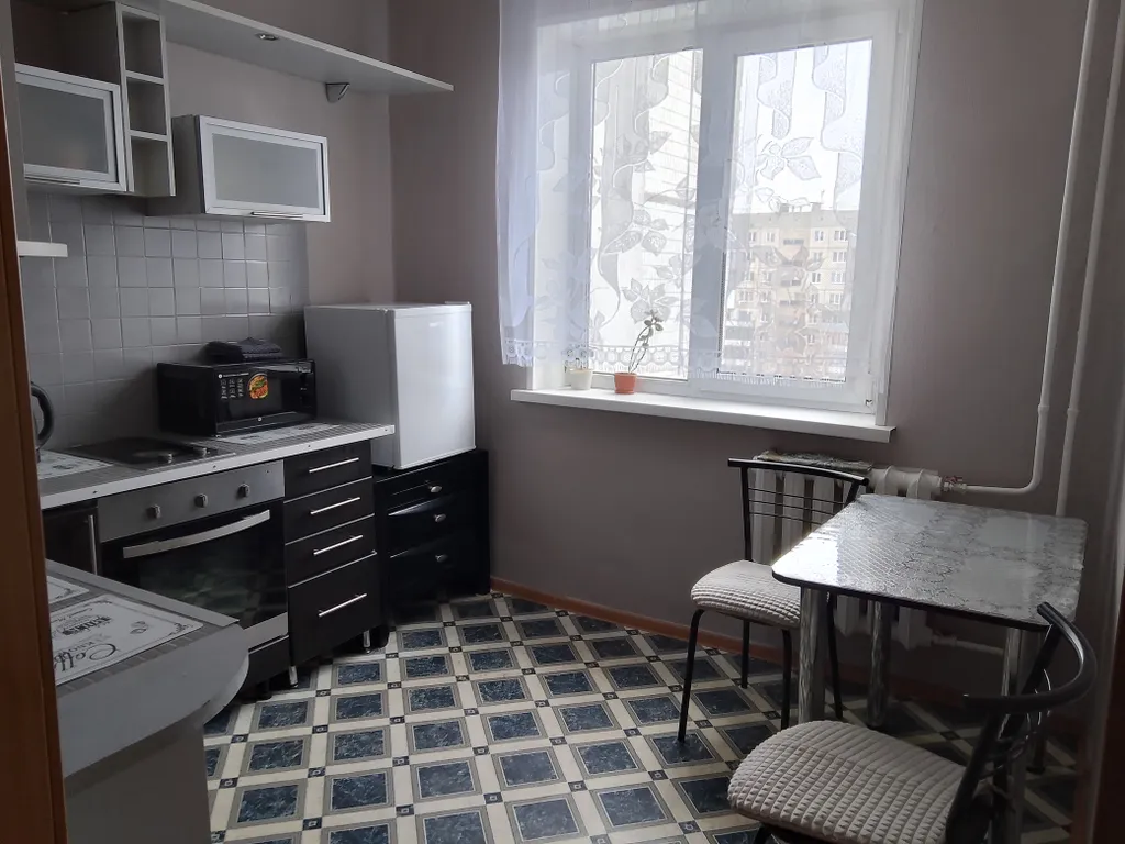 Просторная квартира — аренда посуточно в Барнаул